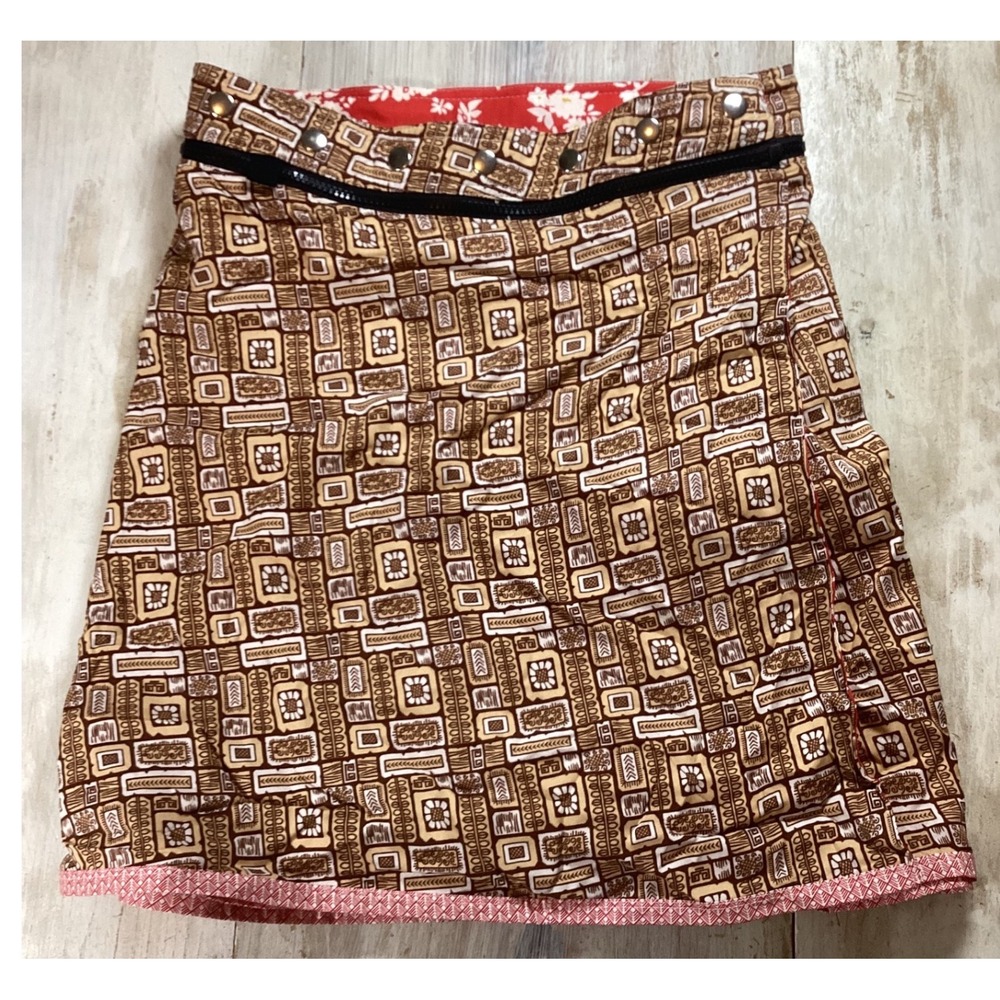 Zand Amsterdam Reversible Wrap Mini Skirt Red Floral Geometric With Pouch